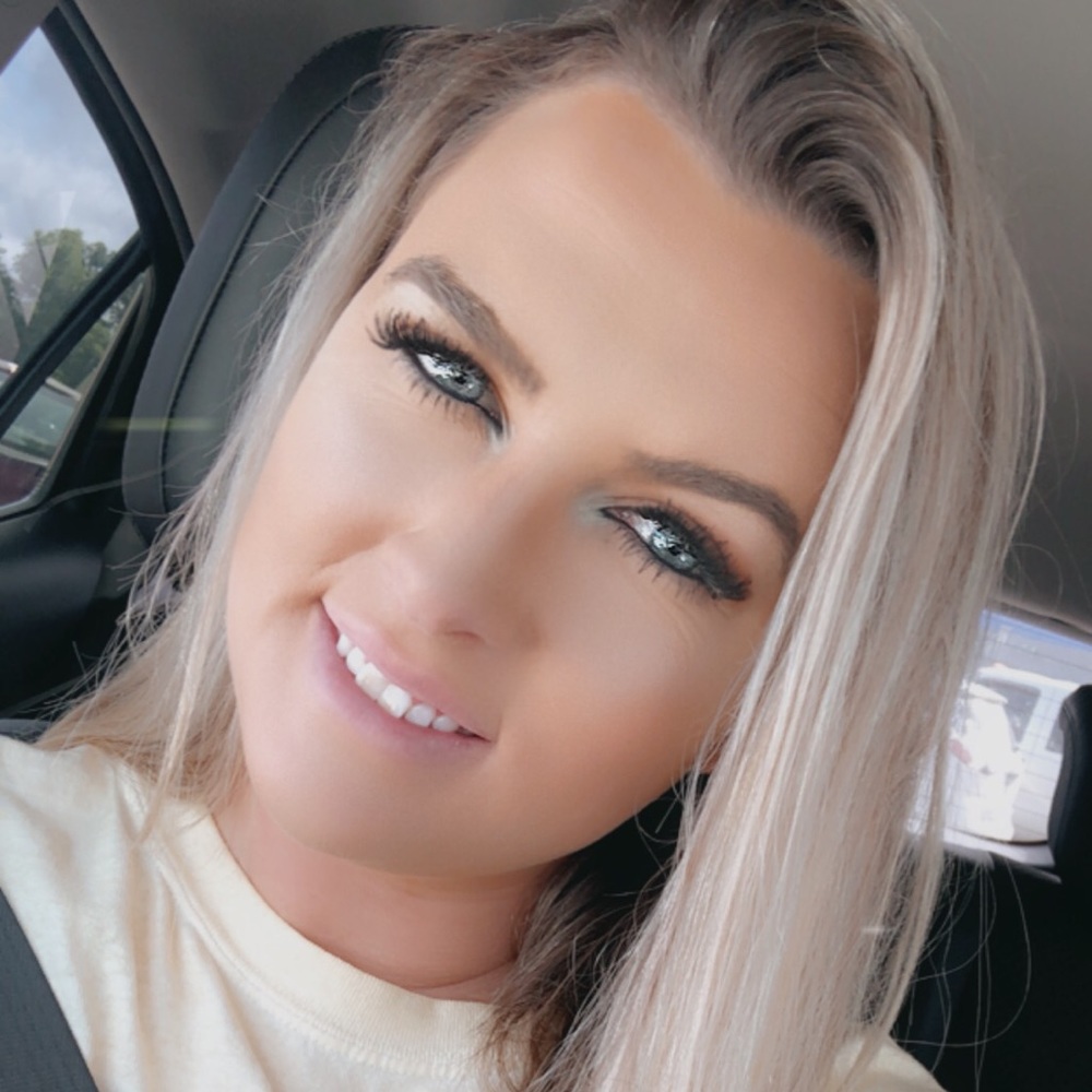 Meet your Posher, Paige